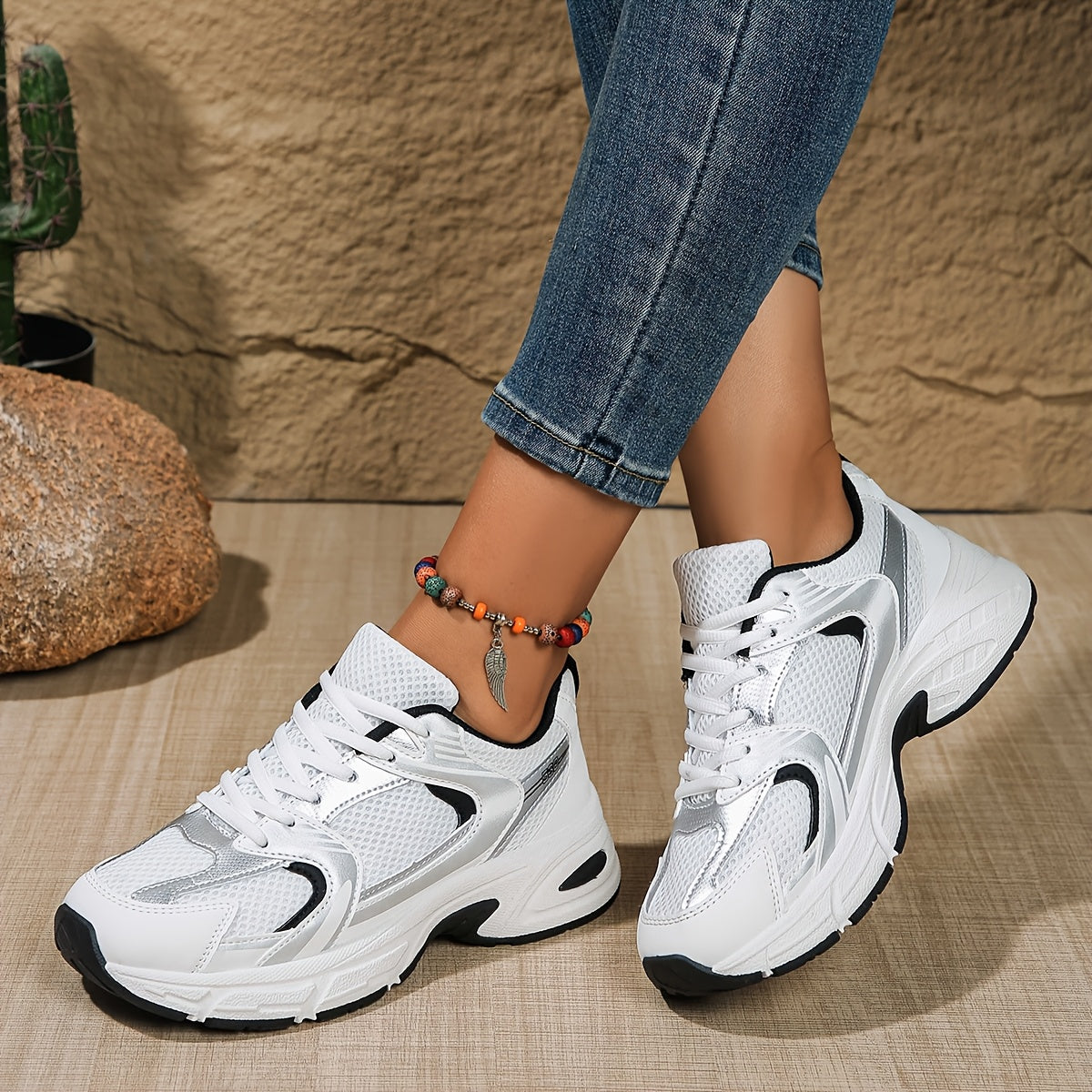 Bonvive | Trendy and Dynamic Sneakers for a Stylish and Sporty Look