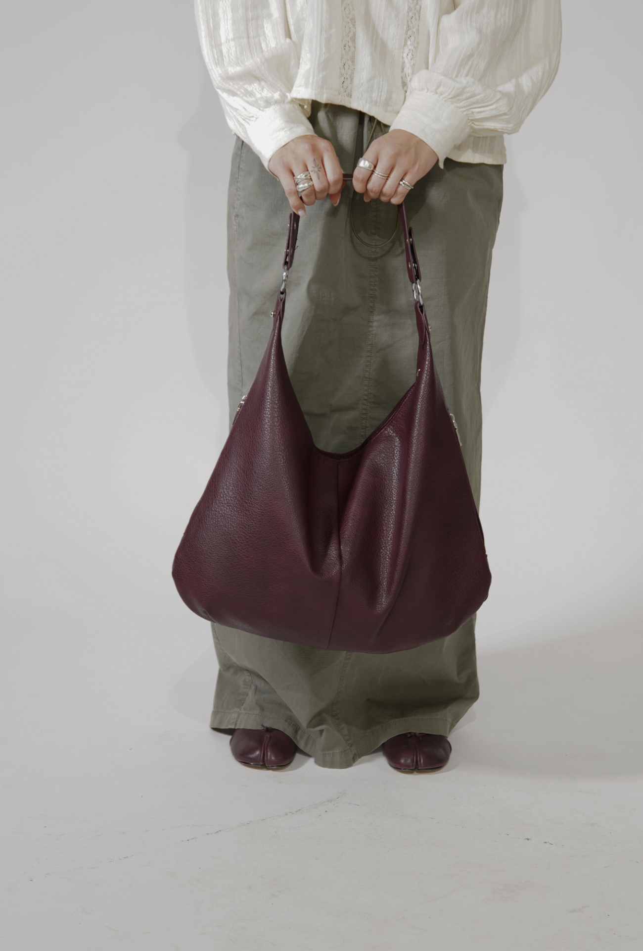 Bonvive | Elegant and Practical Bag for Every Day
