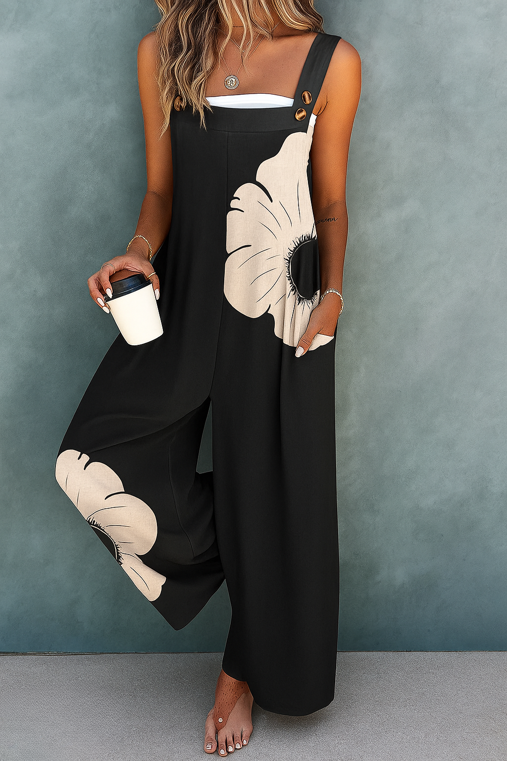 Bonvieve | Zomerse Dames Jumpsuit met Bloemenprint – Wijde Pijpen, Dikke Bandjes & Zakken