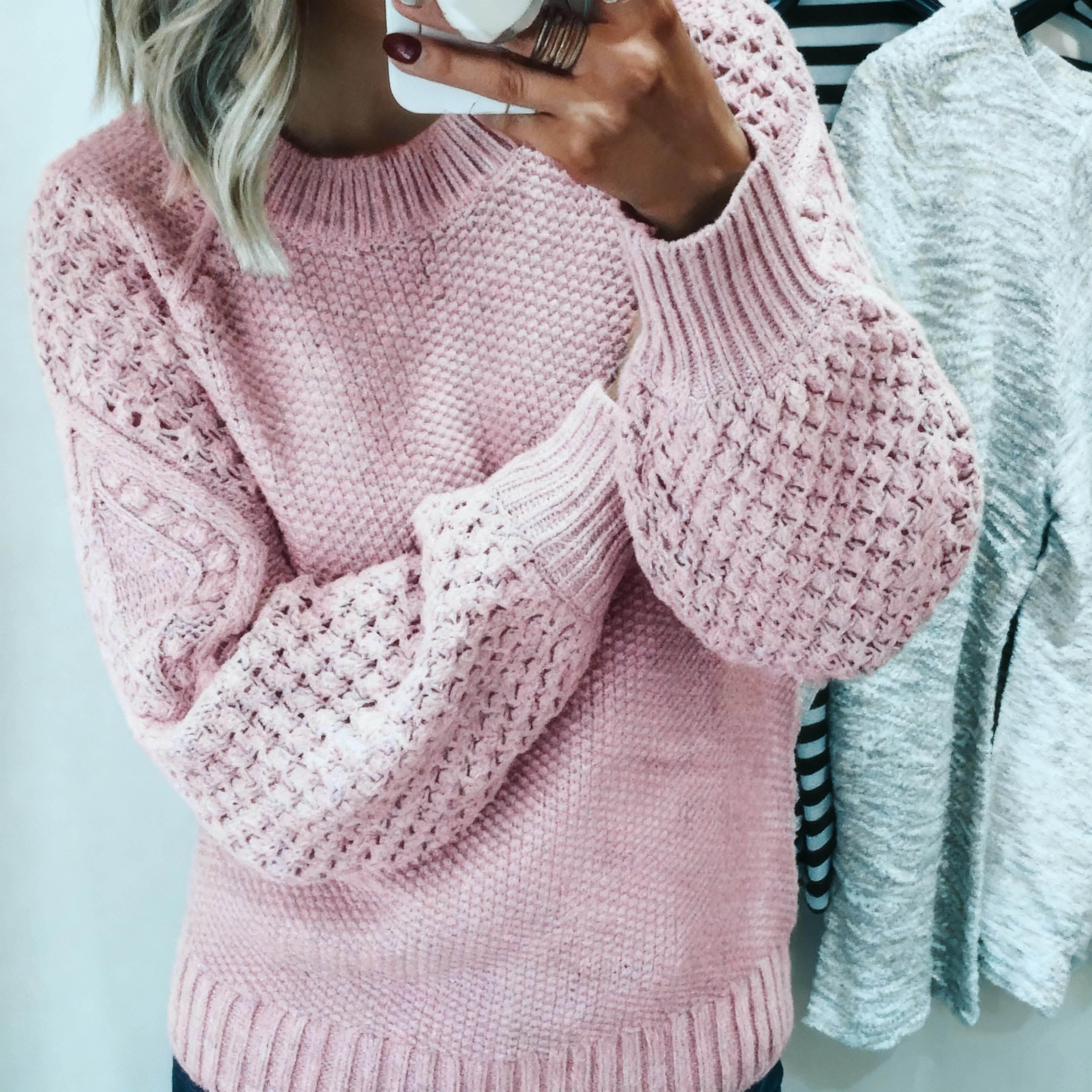 Women's Oversized Knitted Sweater – Warm Long Sleeves, Comfortable Loose Fit for Fall &amp; Winter