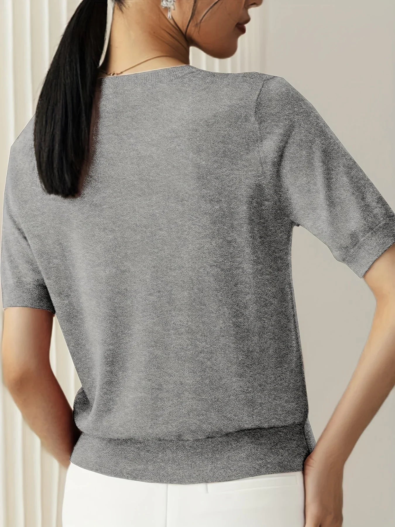 Bonvive | Casual Spring Sweater with Short Sleeves