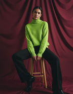 Warm Women's Knitted Sweater - Soft Turtleneck Pullover for Fall &amp; Winter