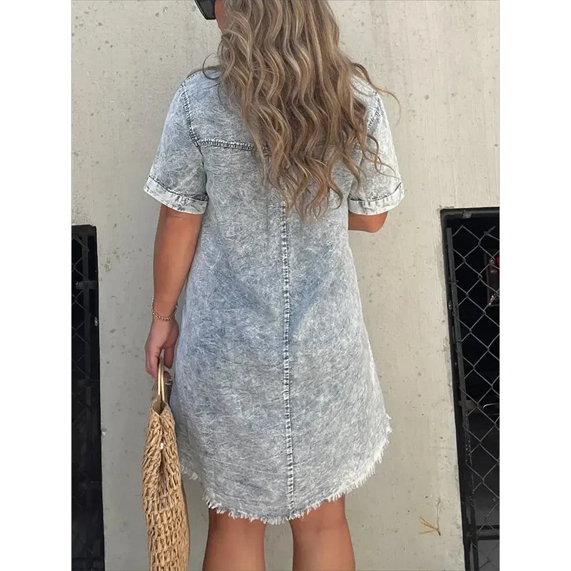 Casual Women's Short Sleeve Denim Dress with Buttons and Tassel Hem – Trendy Tunic Style