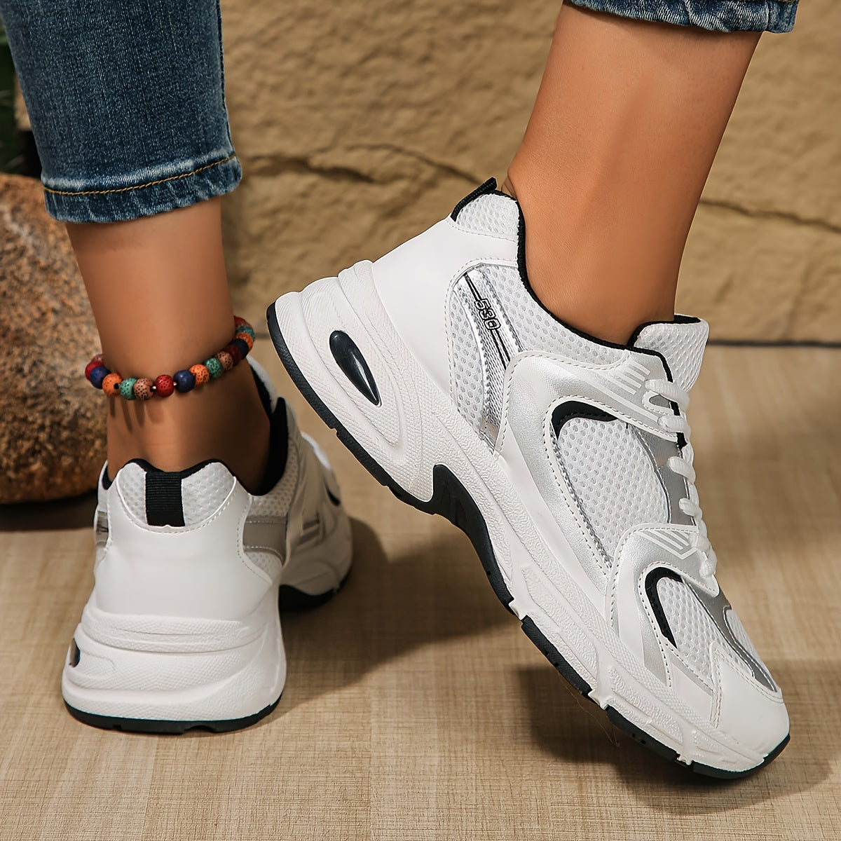 Bonvive | Trendy and Dynamic Sneakers for a Stylish and Sporty Look