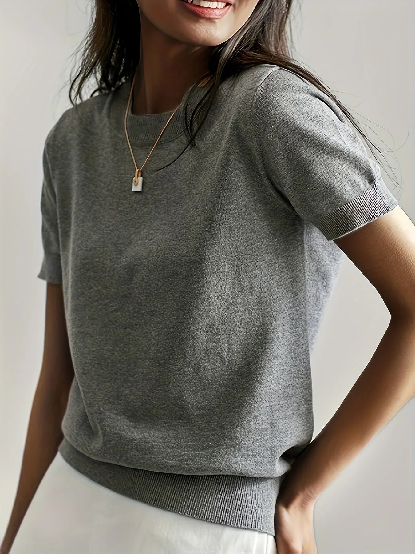 Bonvive | Casual Spring Sweater with Short Sleeves