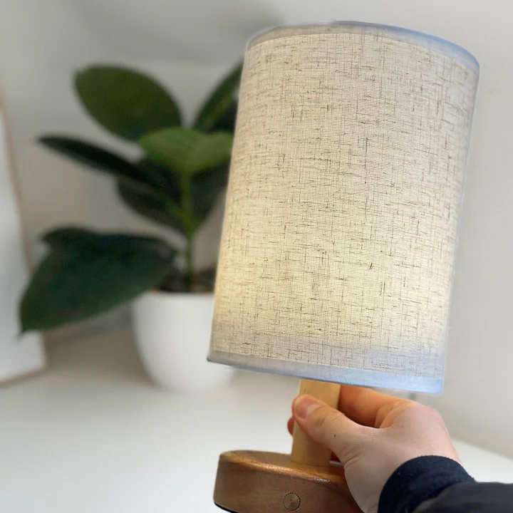 Bonvive | Elegant Linen Table Lamp – Stylish Lighting with a Natural Touch